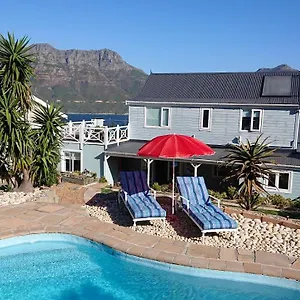 Amanzi Hout Bay